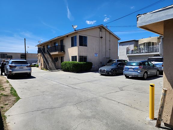 2nd image of 2223 N Lewis Ave #A