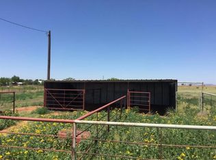 1109 E 8th St, Rotan, TX 79546