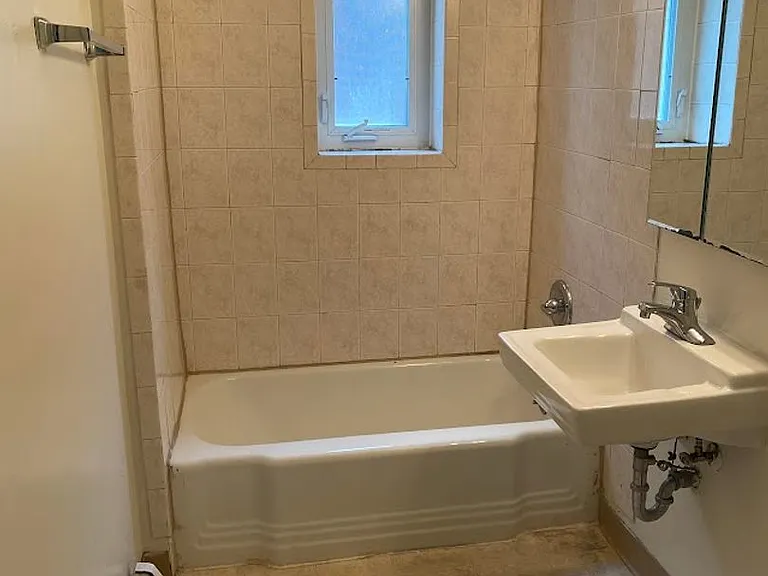 926 Ivy Street — Photo 11