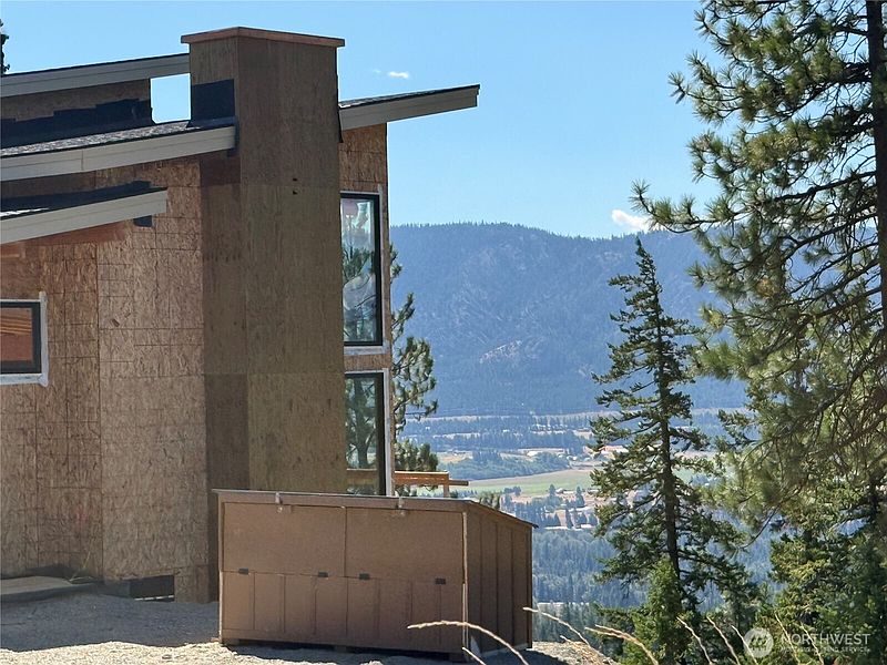 2nd image of 2483 Forest Ridge Drive (lot 37)