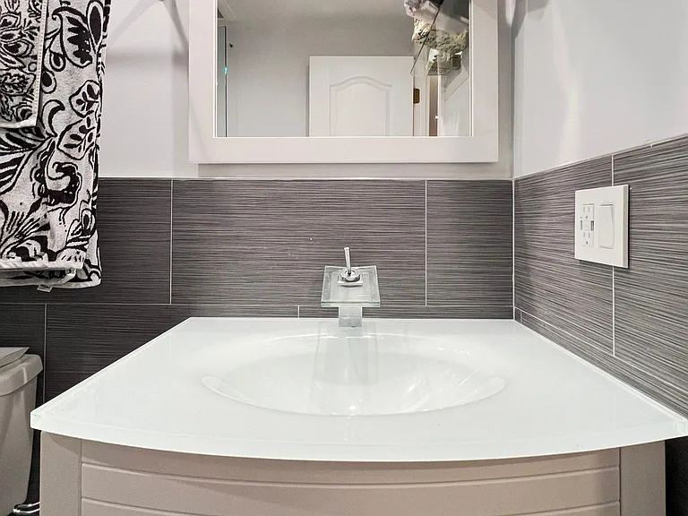 1408 Brickell Bay Dr #212 — Photo 16
