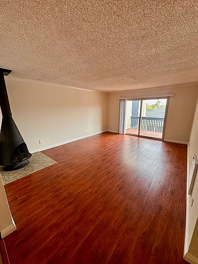 1 bed, 850 sqft, $2,895 — Photo 2