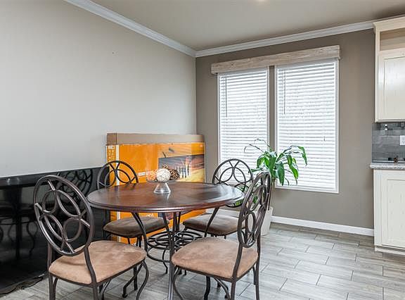 3rd image of 175 Denton Heights Ln