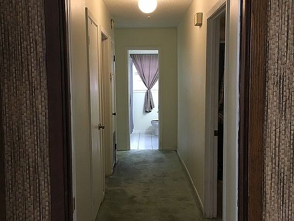 5th image of 1120 Walnut Dr