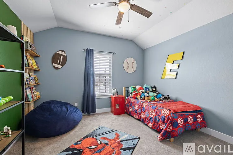 525 Compania Cv — Photo 15