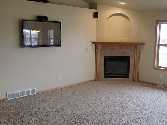 5th image of W6181 Rock Island Dr