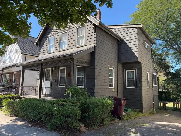 143 Bell Rock St, Everett, MA 02149