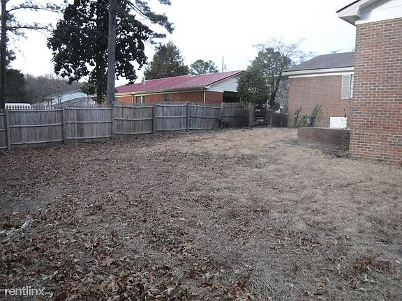 3rd image of 3314 Cranbrook Dr