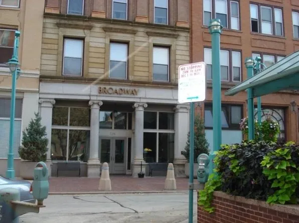 234 North Broadway, Milwaukee, WI 53202