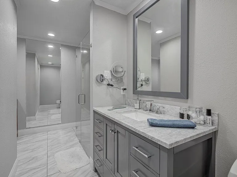 22 Winged Foot Dr — Photo 26