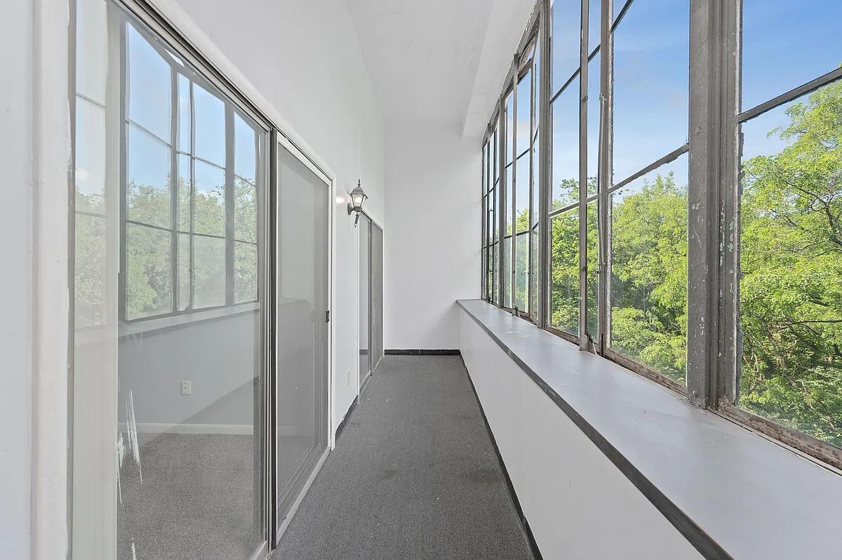 1261 Parkway Ave Apt 35, Covington, KY 41011 HotPads