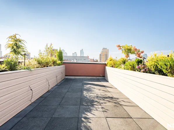 228 North Seventh Street image 11 of 14