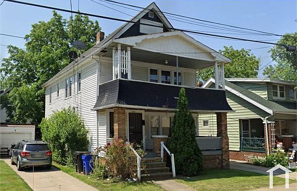 1st image of 15710 Corsica Ave #1