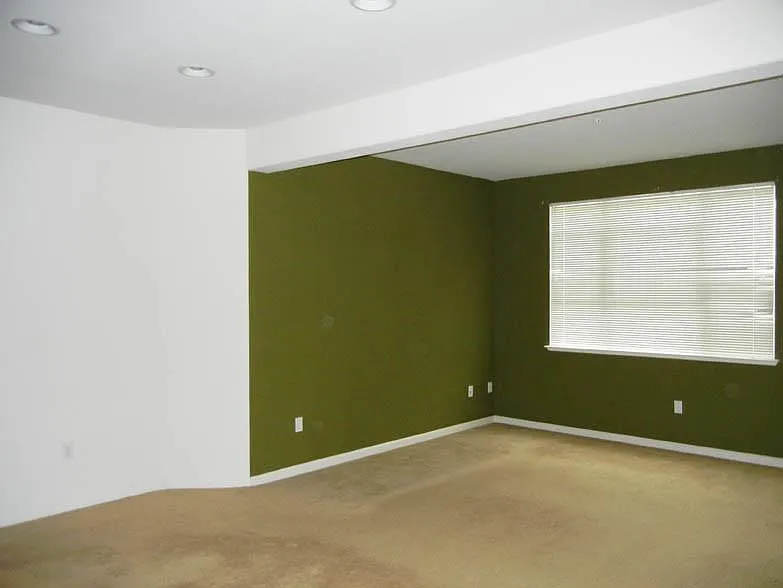 2 bed, 1152 sqft, $4,000 — Photo 2