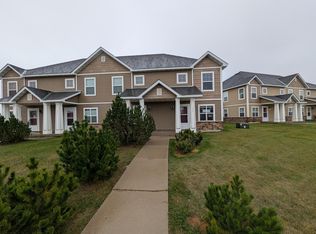 326 10th Ave SE, Stanley, ND 58784