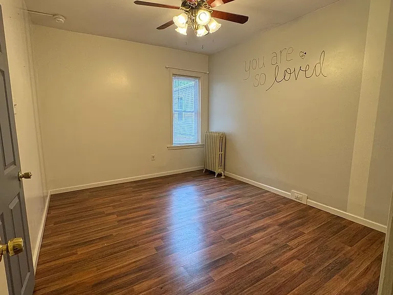 234 S Ann St — Photo 16