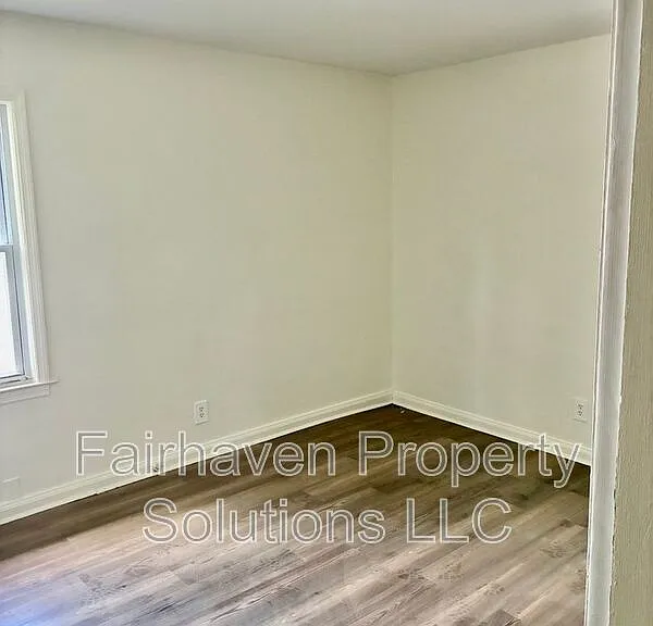 109 Signal View St #A — Photo 5