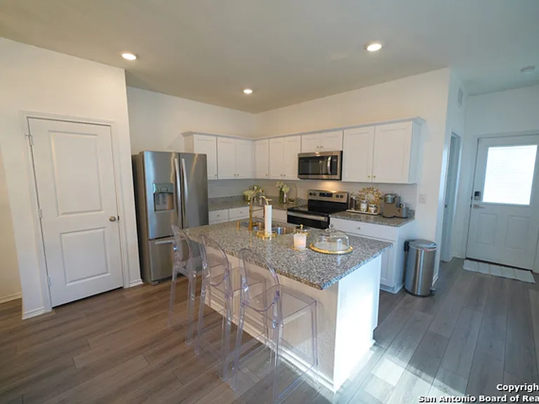 5527 Rue Girard — Photo 21