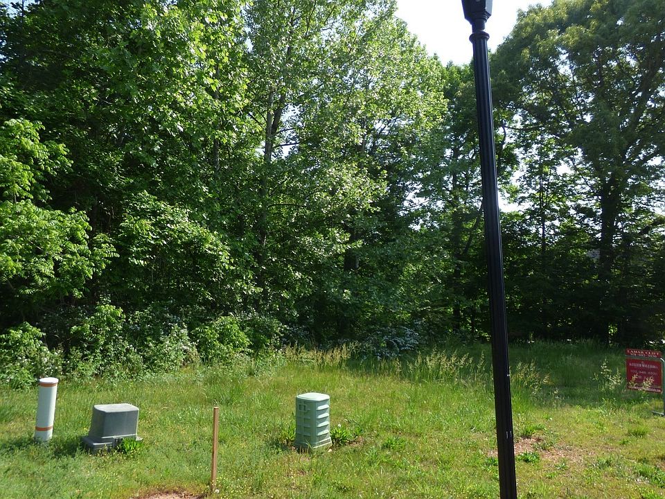 2nd image of 2549 Everwood Ct Lot 1