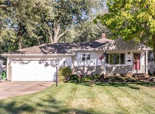 171 Miller Rd, Avon Lake, OH 44012