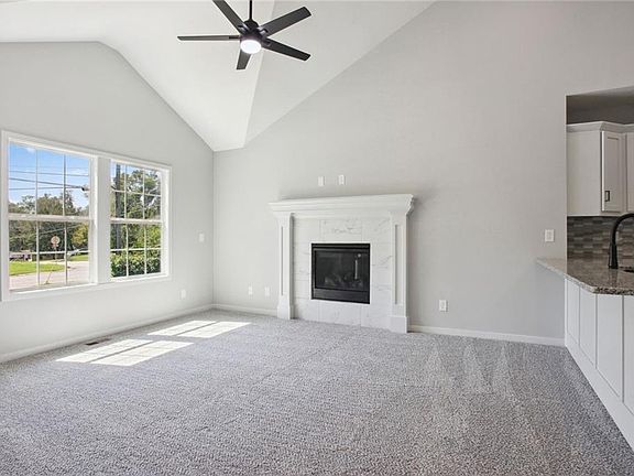 3rd image of 7158 Riverview Ave