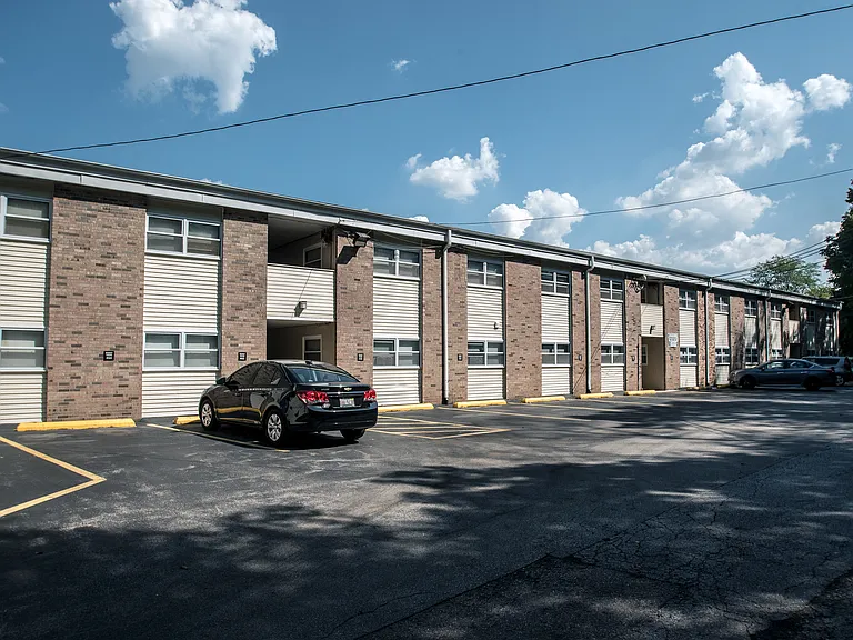 RiverWalk Apartments — Photo 12
