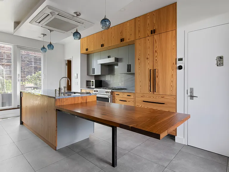 316 19th St #PENTHOUSE — Photo 7