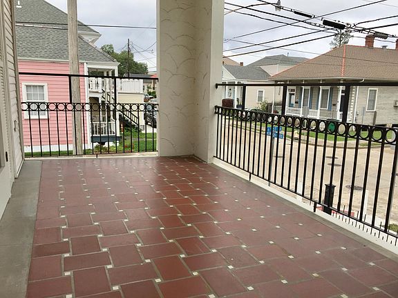 4th image of 602 Newton St