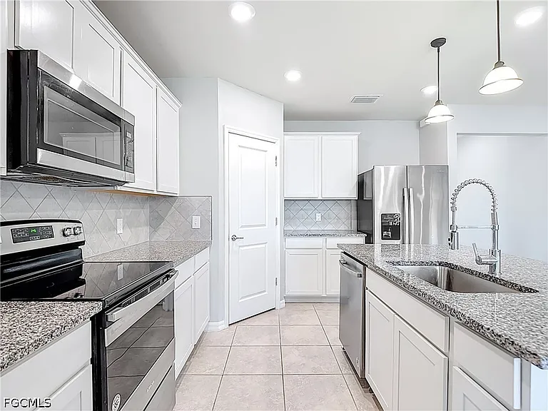 16056 Enclaves Cove Dr — Photo 13