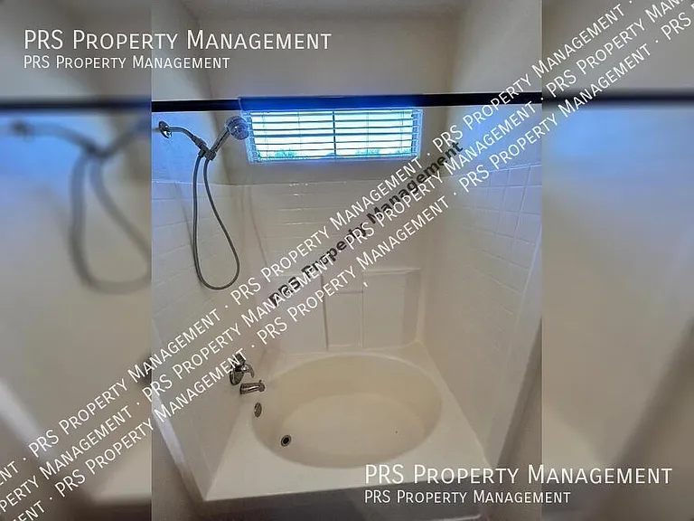 3317 E Park Ave — Photo 31