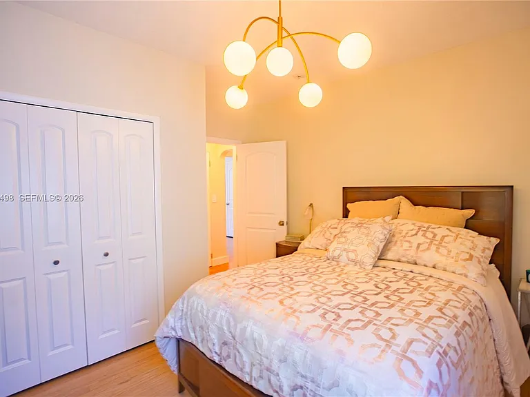 1559 Meridian Ave #208 — Photo 15