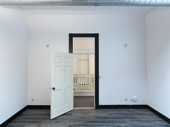 3rd image of 217 N Meridian #C