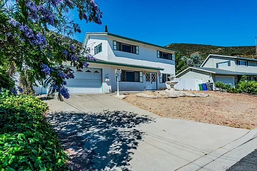 7925 Shantung Dr Photo 1