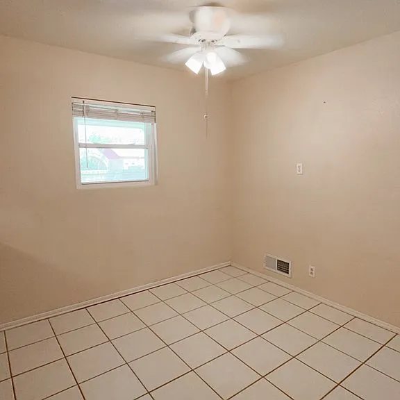 3611 Baumann Ave — Photo 8