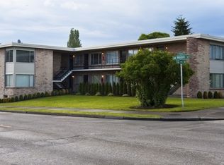 Highland Ten Apartments, Seattle, WA 98106