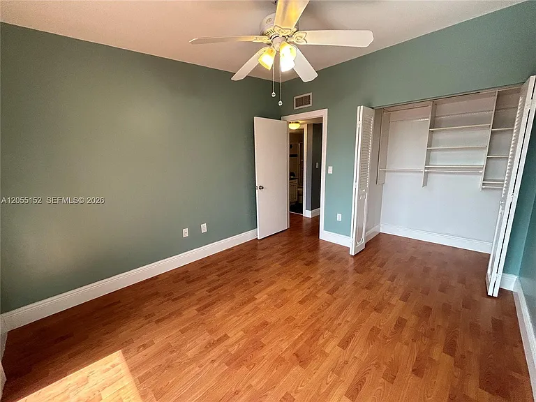 14110 Kendale Lakes Cir — Photo 58