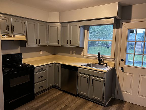 2nd image of 234A Belview Dr