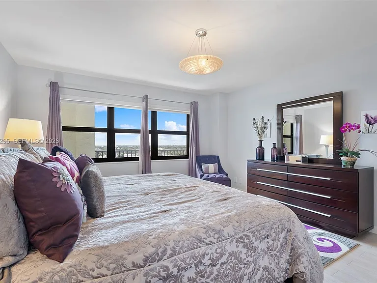 5100 N Ocean Blvd #916 — Photo 19