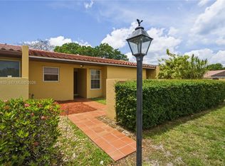 8614 SW 147th Pl, Miami, FL 33193