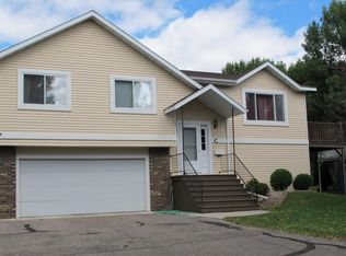 3857 S 11th St, Grand Forks, ND 58201