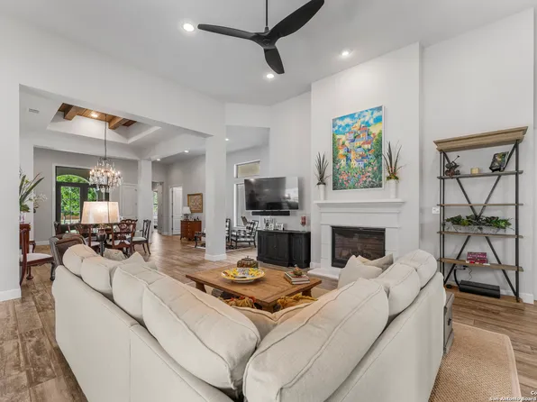 526 Talmadge, Shavano Park, TX 78249