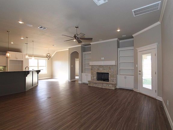 4th image of 10304 Vernon Dr