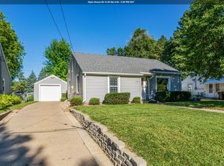2547 S Saint Aubin St, Sioux City, IA 51106