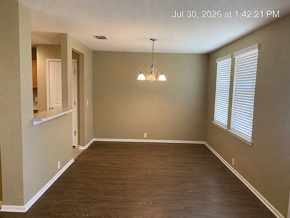4th image of 2610 Amethyst Dr