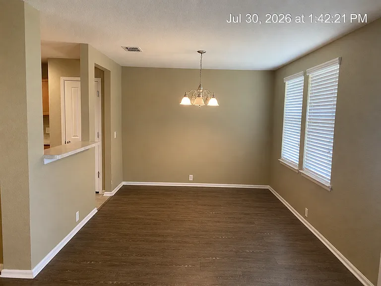2610 Amethyst Dr — Photo 4