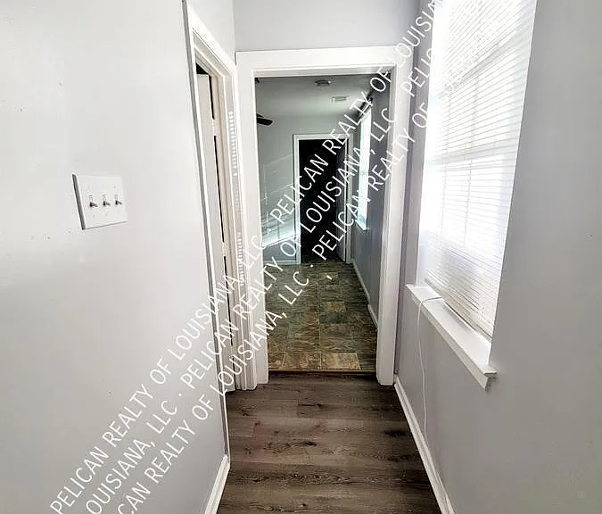 1010 Newton St — Photo 4