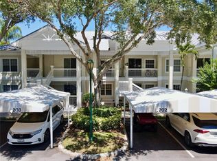 3706 54th Dr W Unit 203, Bradenton, FL 34210