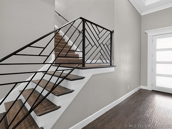 5th image of 1119 W 86th Pl S
