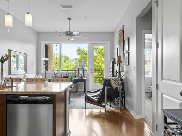 200 Manufacturers Rd APT 233, Chattanooga, TN 37405