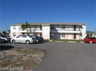 2826 SE Santa Barbara Pl APT 202, Cape Coral, FL 33904